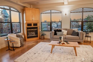 1224 Harris Ave Unit 402, Bellingham, WA 98225