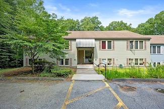 40 Maria Ave Unit A, Southbridge, MA 01550