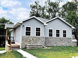 1301 N 9th St, Beatrice, NE 68310