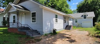 1002 Morrison St, Marshall, TX 75670