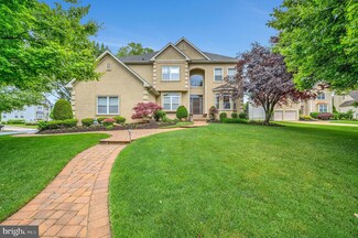 2 Polo Ct, Cherry Hill, NJ 08003