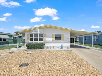 5027 Forest Crest Dr, Lakeland, FL 33810