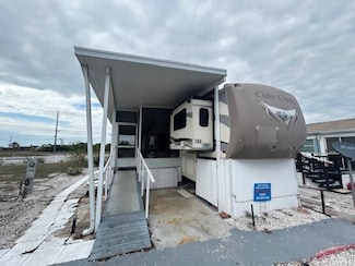 2900 U S 41 Unit 709, Ruskin, FL 33570
