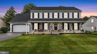 319 Gold Finch Dr, Palmyra, PA 17078