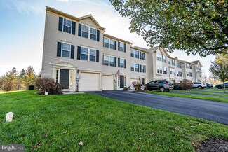 1046 Sparrow Way Unit 42, Breinigsville, PA 18031