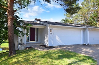 1338 Flushing Rd, Flushing, MI 48433