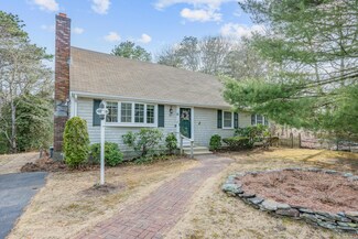 77 Kingswear Cir, South Dennis, MA 02660