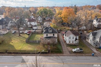 211 E Locust St, Davenport, IA 52803
