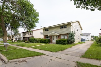 9216 W Allyn St Unit 9218, Milwaukee, WI 53224