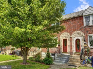 327 Westmont Dr, Darby, PA 19023