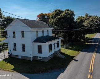 5316 Clover Creek Rd, Williamsburg, PA 16693