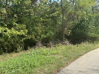 3217 Hanover Dr, Hidden Valley, IN 47025