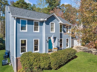 210 Timber Laurel Ct, Lawrenceville, GA 30043