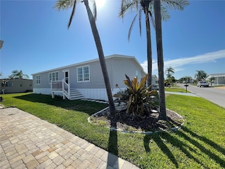 269 Camelot Dr, Nokomis, FL 34275