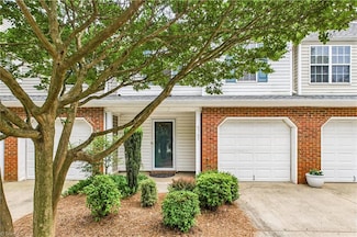6707 Daniel Pierce Dr, Greensboro, NC 27410
