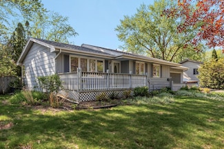 10706 York Ave S, Bloomington, MN 55431