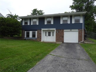 807 Gaillard Ct, Ballwin, MO 63011