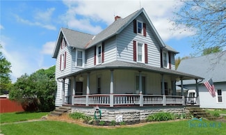 203 N Union St, Fostoria, OH 44830