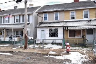 69 Orchard St, Mc Kees Rocks, PA 15136