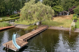 31089 E Lake Morton Dr SE, Kent, WA 98042