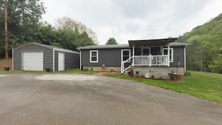 3402 Abbott Creek Rd, Prestonsburg, KY 41653