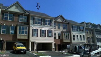 1407 Occoquan Heights Ct, Occoquan, VA 22125