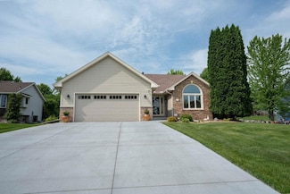 13320 55th Place N, Plymouth, MN 55442