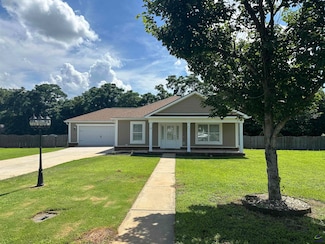 221 Courthouse Ln, Warner Robins, GA 31088