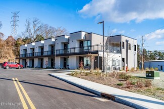 6262 Clinton Hwy, Knoxville, TN 37912