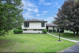 N9695 Willard Rd, Berlin, WI 54923