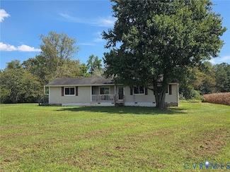 8406 Pine Hill Rd, Mechanicsville, VA 23116
