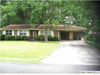 127 Woodland Dr, Adamsville, AL 35005