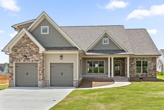79 Fallen Leaf Dr, Chickamauga, GA 30707