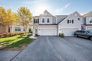 17 Chestnut Creek, Weymouth, MA 02190