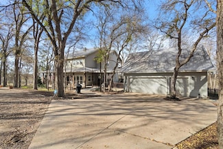 1295 Berry Ln, Georgetown, TX 78626