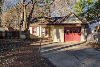 1603 Log Cabin Ave, Rockford, IL 61108