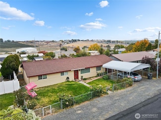 224 Calla Loop NW, Royal City, WA 99357