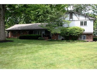 6430 Green Leaves Rd, Indianapolis, IN 46220