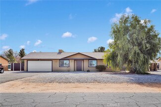 21165 Valencia St, Apple Valley, CA 92308