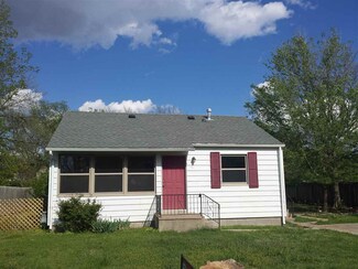 304 S Taylor St, Douglass, KS 67039