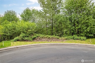 290 Shoreview Dr, Beacon Hill, WA 98626