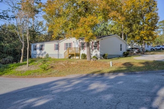 5204 Dogwood Dr, North Augusta, SC 29841
