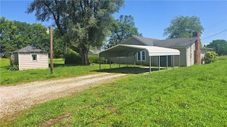 1443 215th St, Fort Scott, KS 66701
