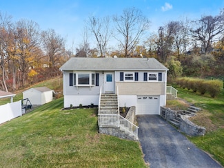 23 Berkshire Rd, Ansonia, CT 06401