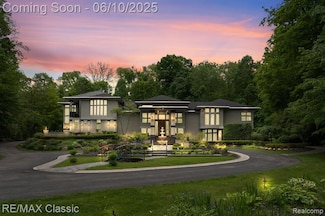12753 Mystic Forest Dr, Plymouth, MI 48170