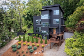 53 Buchanan Place, Asheville, NC 28801