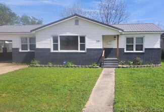 508 S 6th St, McAlester, OK 74501