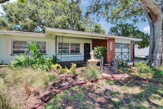 1530 Erin Ln, Clearwater, FL 33755