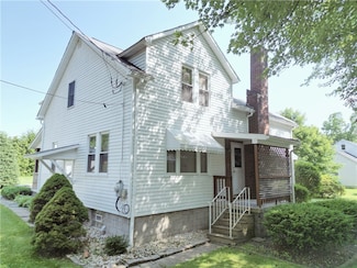 196 Chicora Rd, Butler, PA 16001