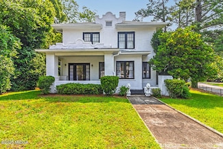 209 Forest Hill Rd, Macon, GA 31210